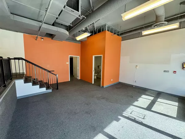 New Westminster, BC V3M 1E3,605 Carnarvon ST