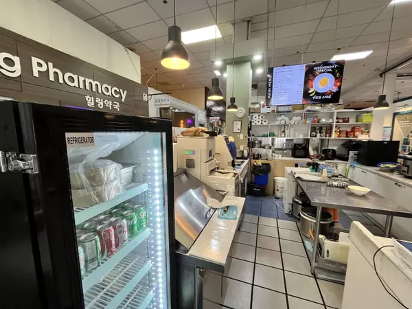 Burnaby, BC V3N 4J5,4501 North RD #103