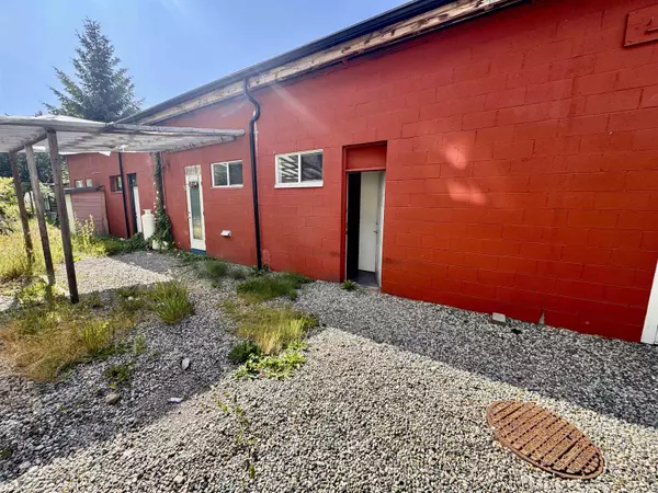 626 Shaw RD Gibsons, BC V0N 1V8