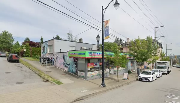 615 Twelfth ST, New Westminster, BC V3M 4J3