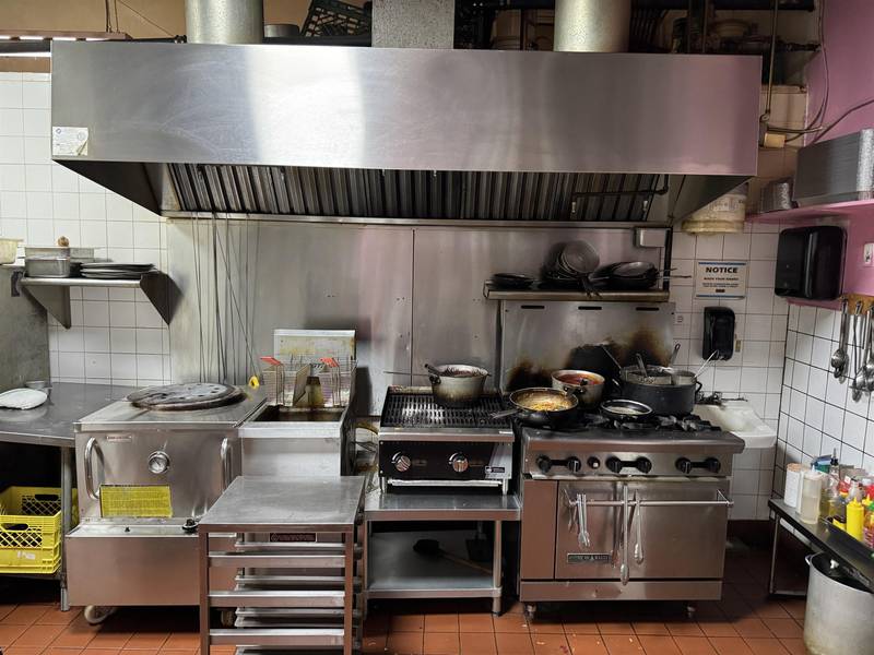 200 Confidentil, New Westminster, BC V0V 0V0