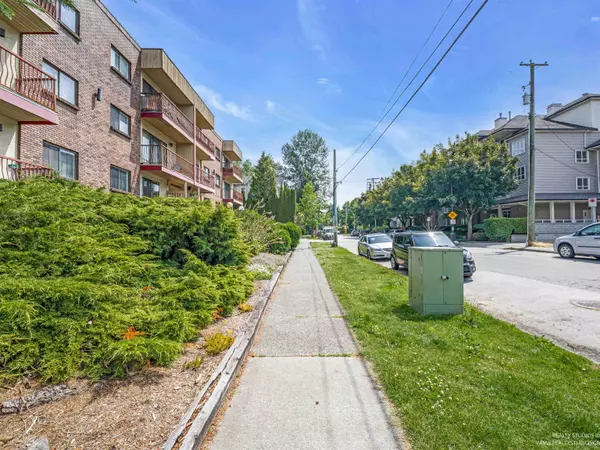 Port Coquitlam, BC V3C 1Y5,2275 Atkins AVE