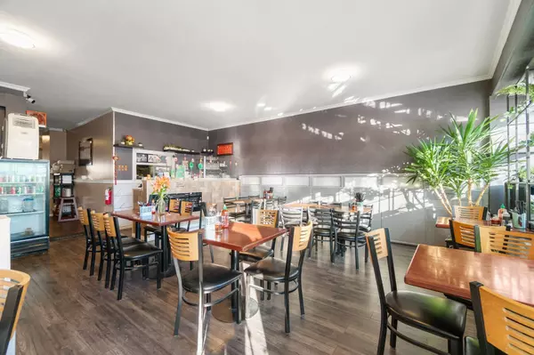 Langley, BC V4W 3P8,27243 Fraser HWY