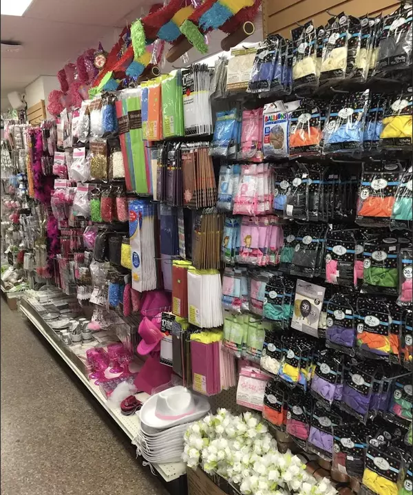 New Westminster, BC V0V 0V0,616 Confidential AVE