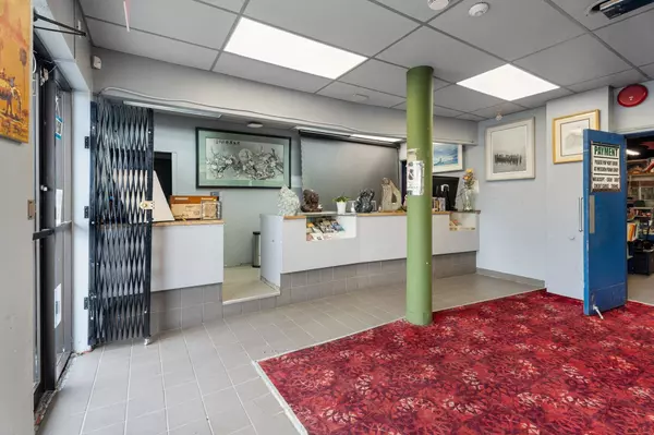 Mission, BC V2V 1G2,33017 1 AVE