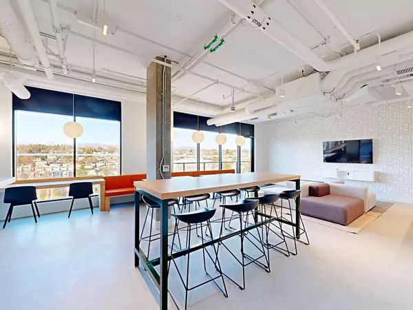 Vancouver, BC V5X 3A2,8250 Manitoba ST #364