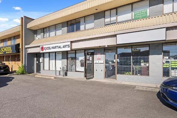 5784 203 ST, Langley, BC V3A 4H9