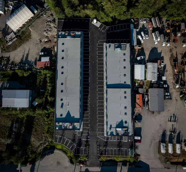 Pemberton, BC V0N 2L0,7342 Industrial WAY #17