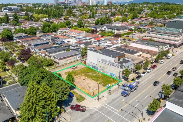 6679 Main ST, Vancouver, BC V5X 3H3