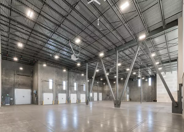 Surrey, BC V3S 0L5,19298 36 AVE #105-107