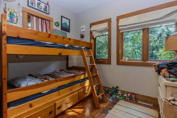 41645 Government RD Squamish, BC V0N 1H0