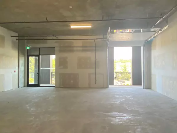 8188 Manitoba ST #302 Vancouver, BC V5X 3A2