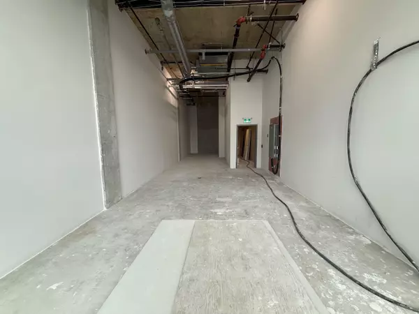 Vancouver, BC V5Y 2Z7,113 W 49th AVE