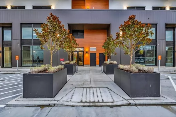 Vancouver, BC V5X 3A2,8188 Manitoba ST #308