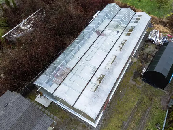 17430 Kennedy RD Pitt Meadows, BC V3Y 1Z1