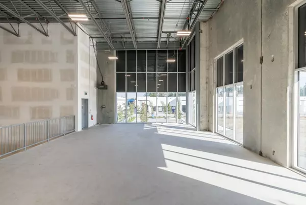 Surrey, BC V3S 0L5,19298 36 AVE #106