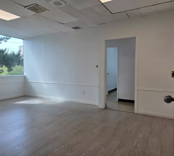 Delta, BC V4C 6P8,8035 120 ST #203