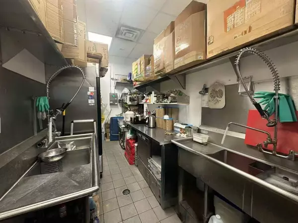 4000 No. 3 RD #3310 Richmond, BC V6X 0J8