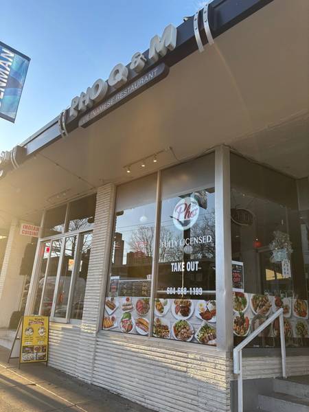 825 Denman ST, Vancouver, BC V6G 2L7