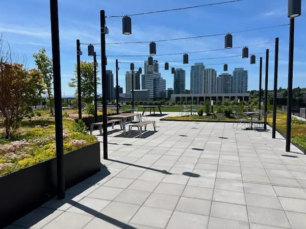 8188 Manitoba ST #206 Vancouver, BC V5X 3A2