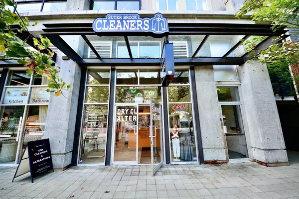 Port Moody, BC V3H 0E6,201 Morrissey RD #1