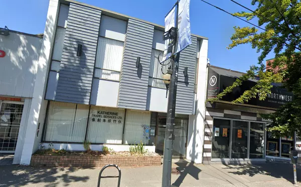 2729 Main ST, Vancouver, BC V5T 3E9