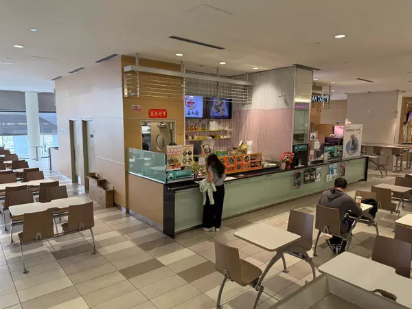 4000 No. 3 RD #3340, Richmond, BC V6X 0J8