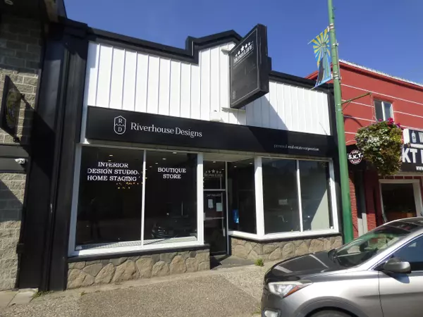 267 Wallace ST, Hope, BC V0X 1L0