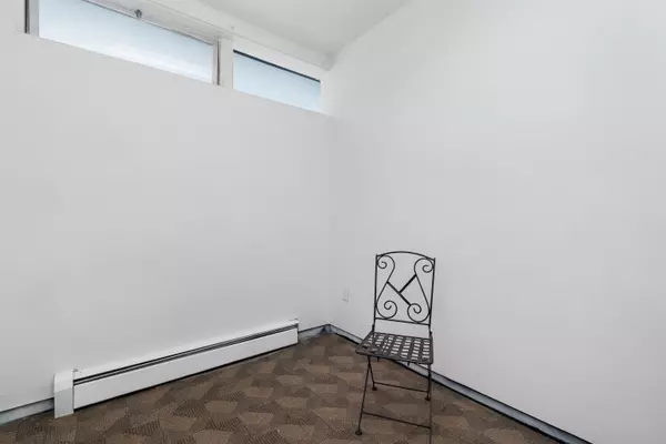 360 Wallace ST Hope, BC V0X 1L0