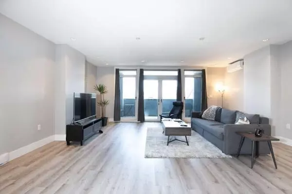 Delta, BC V4K 2T8,4876 Delta ST #201