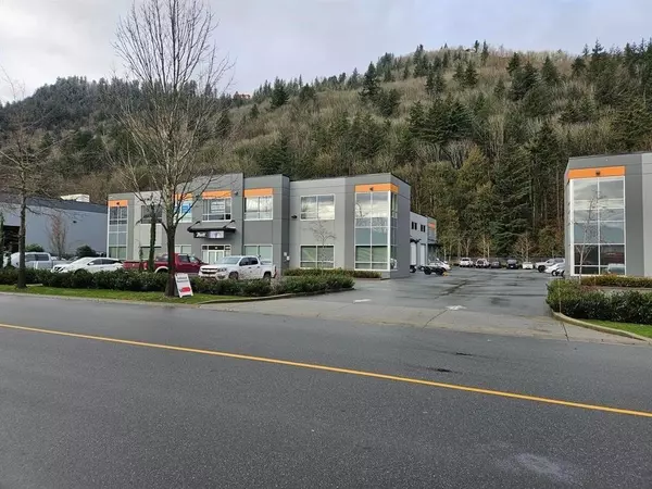 Chilliwack, BC V2R 0E6,43923 Progress WAY #A102