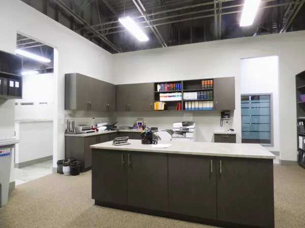 A-45515 Knight RD #C Chilliwack, BC V2R 5L2