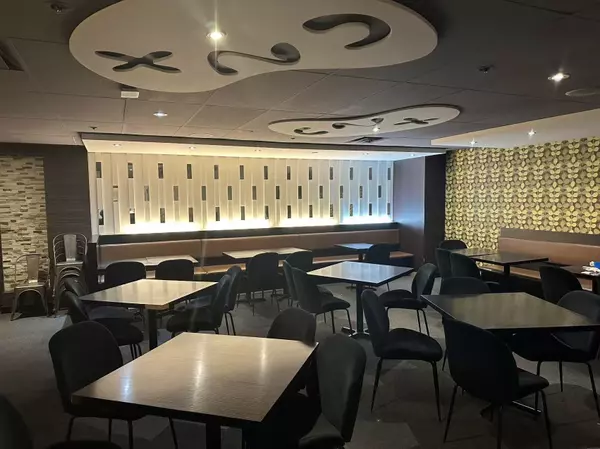 New Westminster, BC V3M 1G9,601 Agnes ST