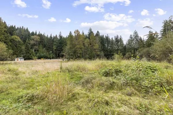 32482 Dewdney Trunk RD Mission, BC V2V 7E8