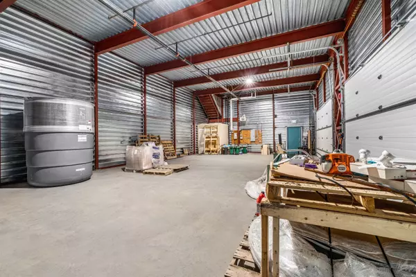 Pemberton, BC V0N 2L0,7327 Industrial WAY #4