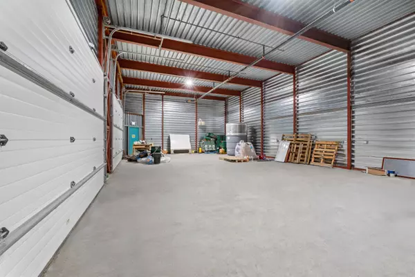 Pemberton, BC V0N 2L0,7327 Industrial WAY #4