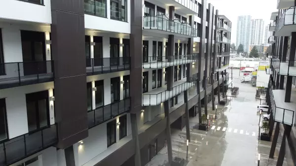 Vancouver, BC V5X 3A2,8188 Manitoba ST #425