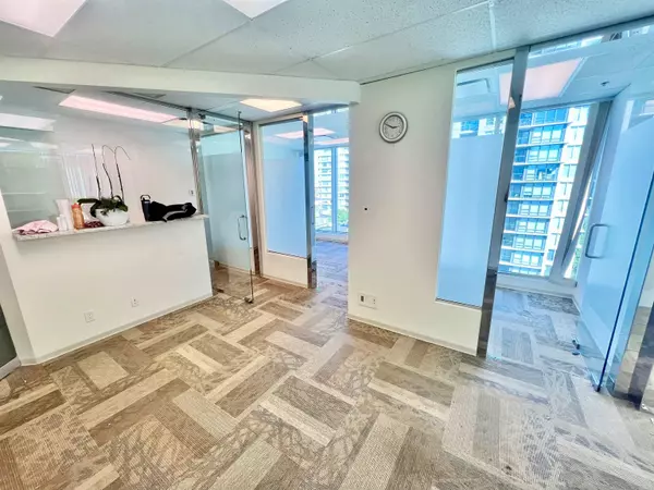 6081 No. 3 RD #912 & 913, Richmond, BC V6Y 2B2