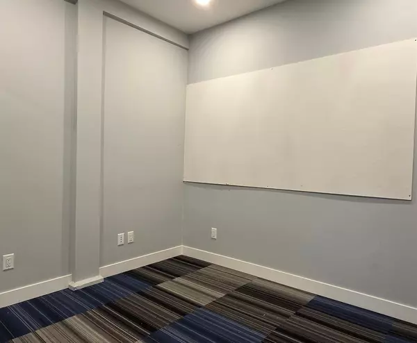 Surrey, BC V3S 1C4,17537 56 AVE #1