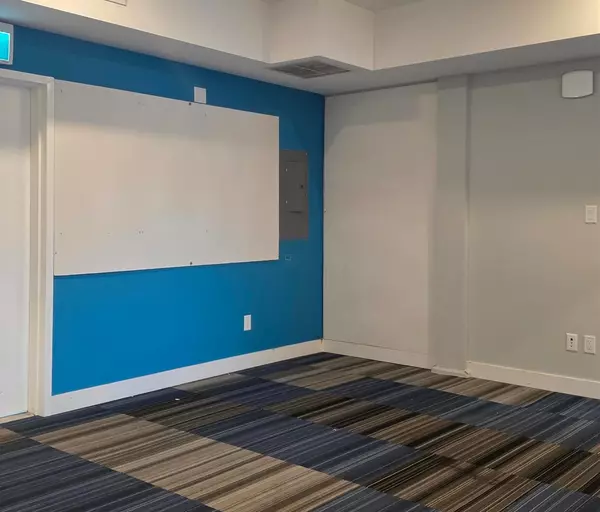 17537 56 AVE #1 Surrey, BC V3S 1C4