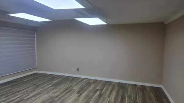 515 W Pender ST #243 Vancouver, BC V6B 6H5