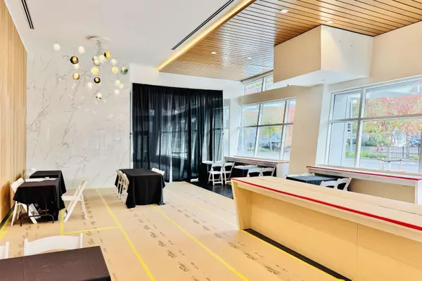 Richmond, BC V6X 2C7,5599 No.3 RD #1020