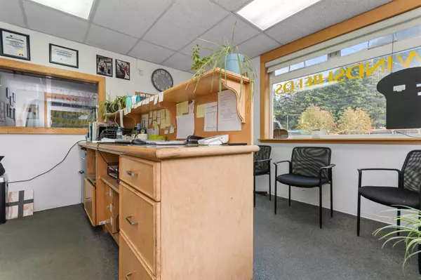 531 Corbett ST Hope, BC V0X 1L4