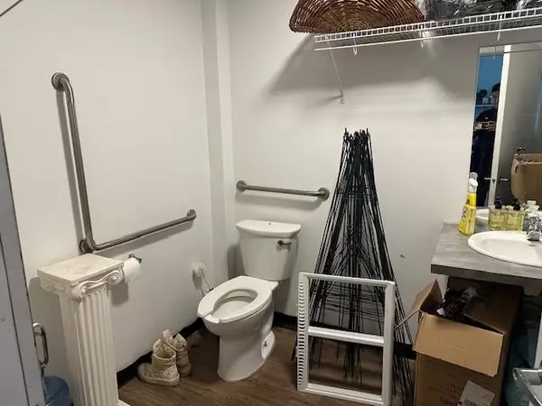 Richmond, BC V6V 0A3,13880 Wireless WAY #140