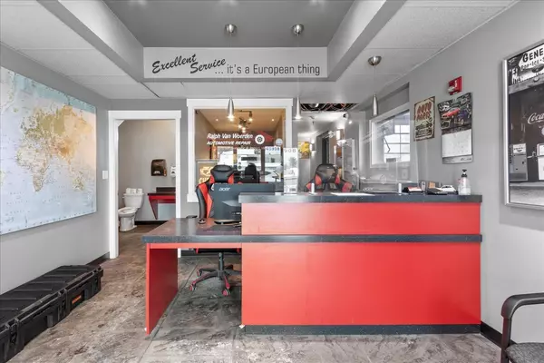 Chilliwack, BC V2P 1N6,45908 Cheam AVE