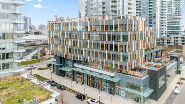 Burnaby, BC V5H 0J2,6378 Silver AVE