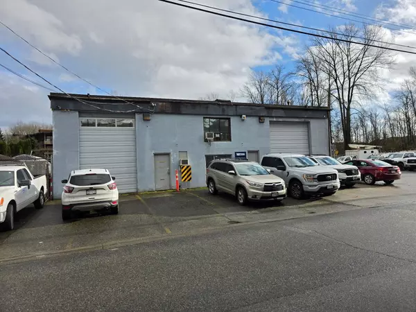 Port Coquitlam, BC V3C 3K6,2620 Bedford ST