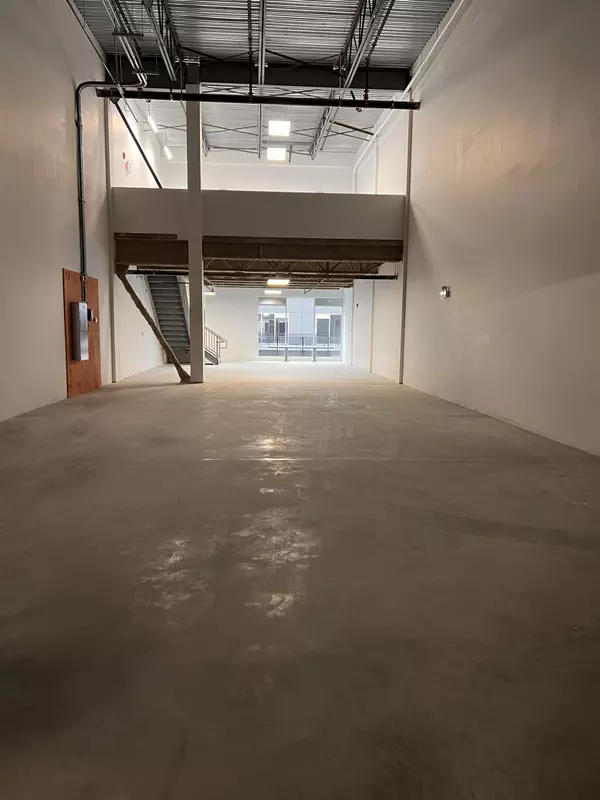 Richmond, BC V6X 2P8,4899 Vanguard RD #A312