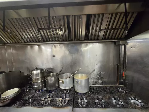 Burnaby, BC V0V 0V0,11030 Confidential