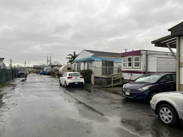 Surrey, BC V3V 8B6,12662 112a AVE